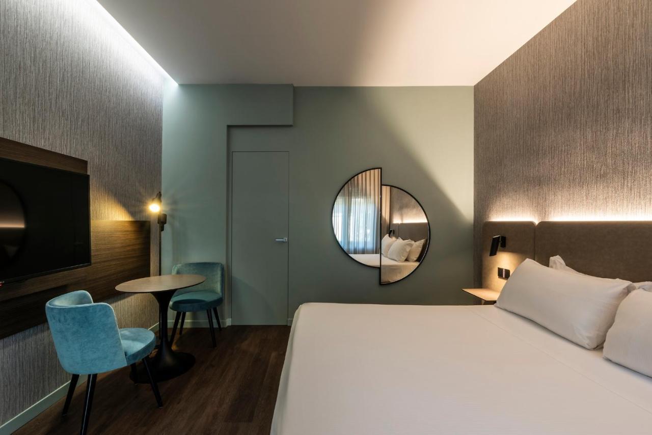 Hotel Mealba Saronno Extérieur photo