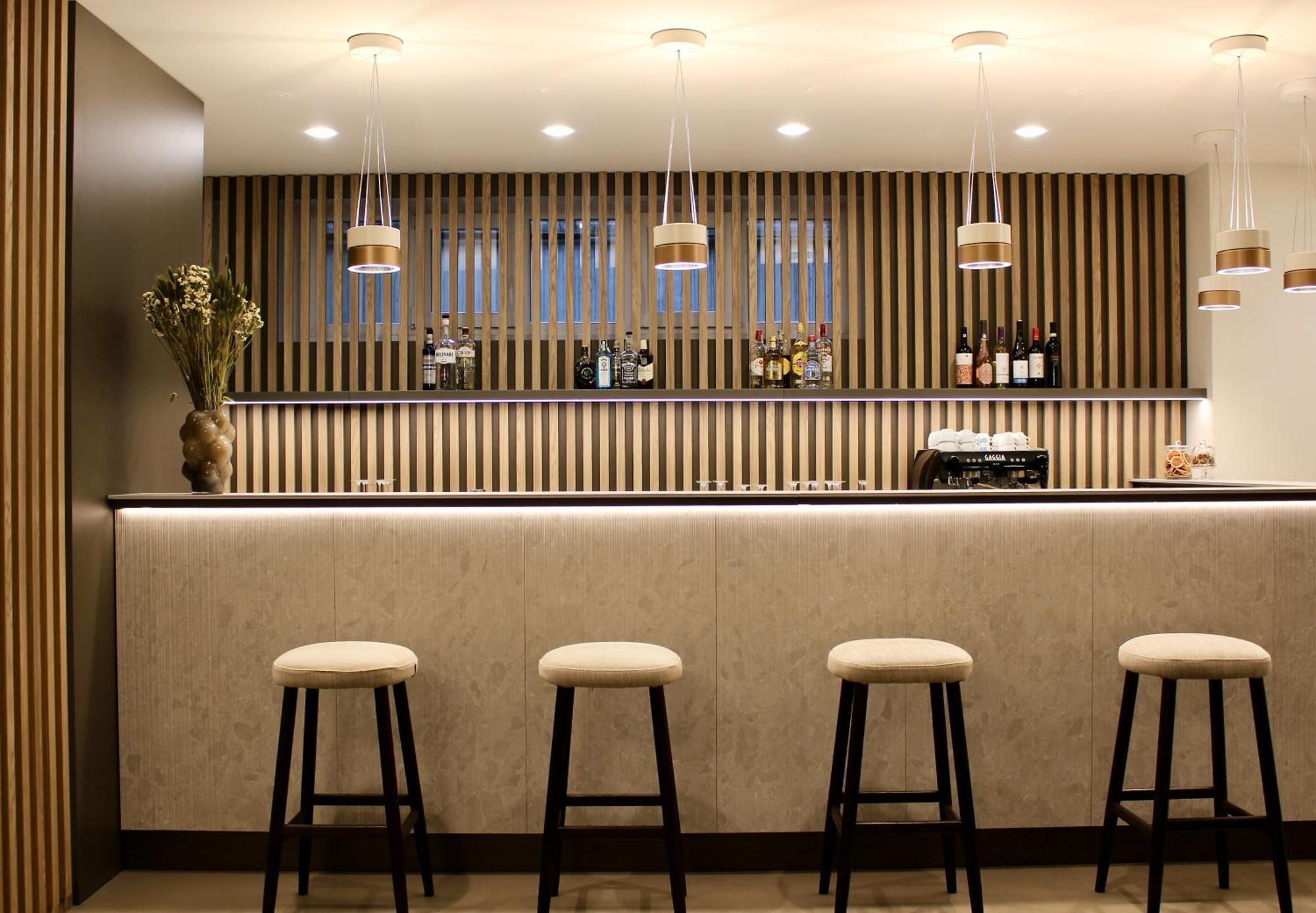 Hotel Mealba Saronno Extérieur photo